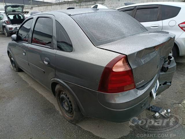 2010 CHEVROLET CORSA SEDAN 