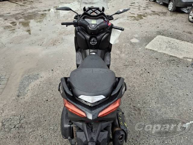 2022 YAMAHA XMAX 