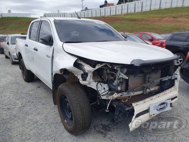 2024 TOYOTA HILUX CD 