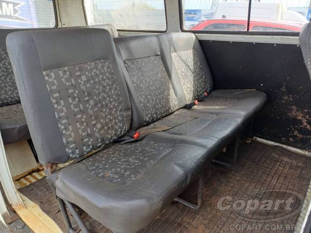 2013 VOLKSWAGEN KOMBI 