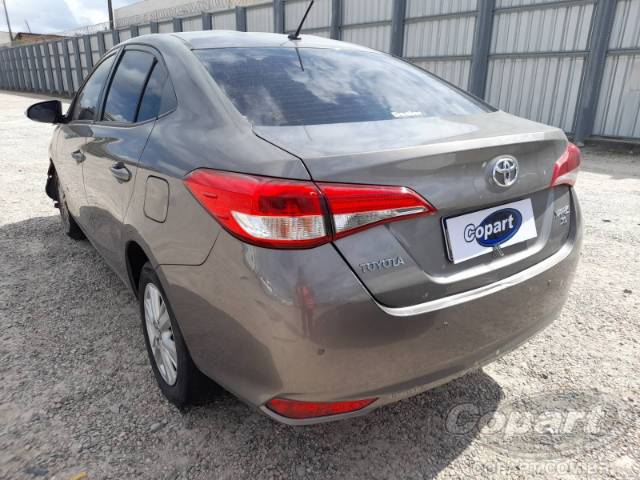 2019 TOYOTA YARIS SEDA 