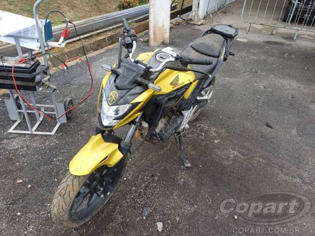 2023 HONDA CB 300F 