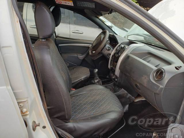 2021 RENAULT DUSTER OROCH 