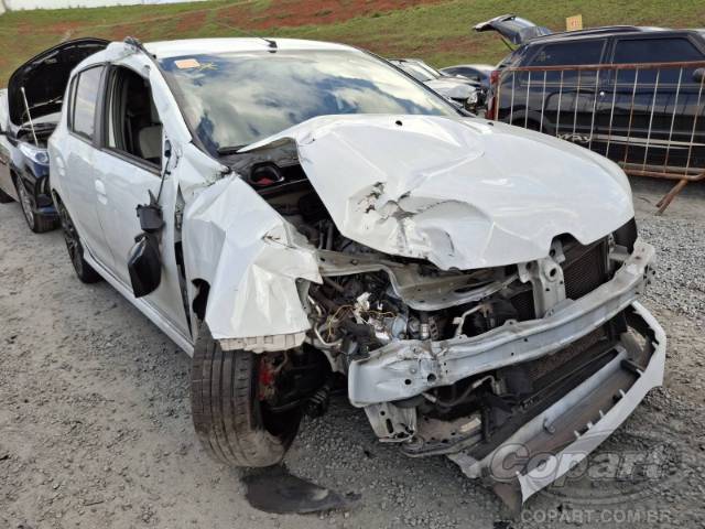 2022 RENAULT SANDERO 
