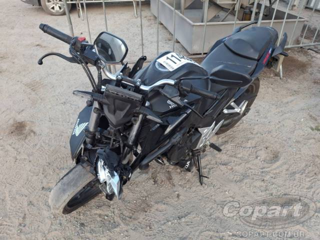 2023 HONDA CB 300F 