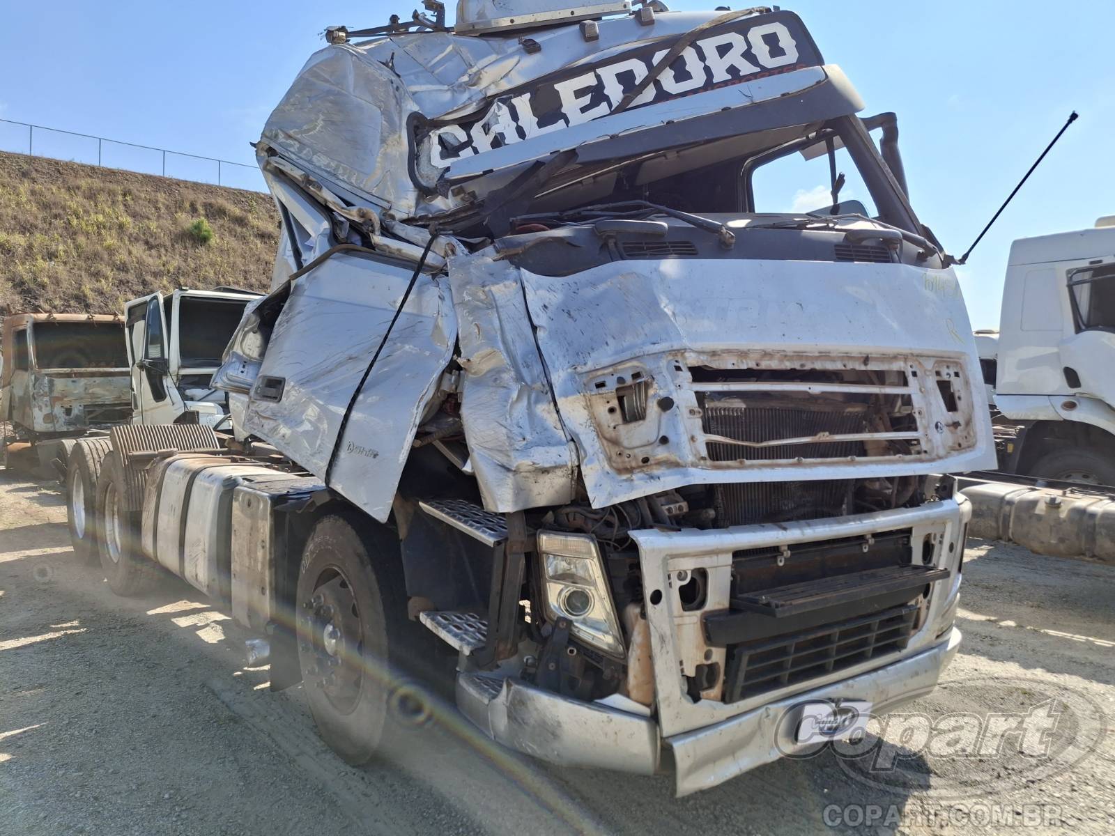 Veículo VOLVO FH 2015 VOLVO FH 460 T Diesel 2015 em leilão