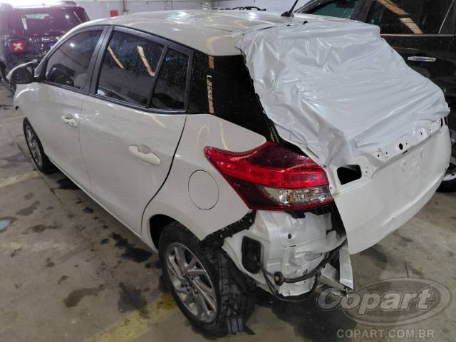 2024 TOYOTA YARIS 