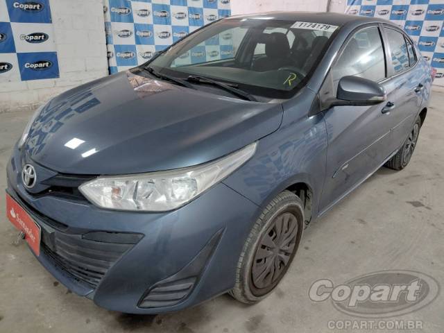 2021 TOYOTA YARIS SEDA 