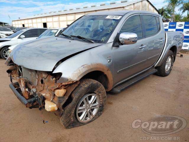 2015 MITSUBISHI L200 TRITON 