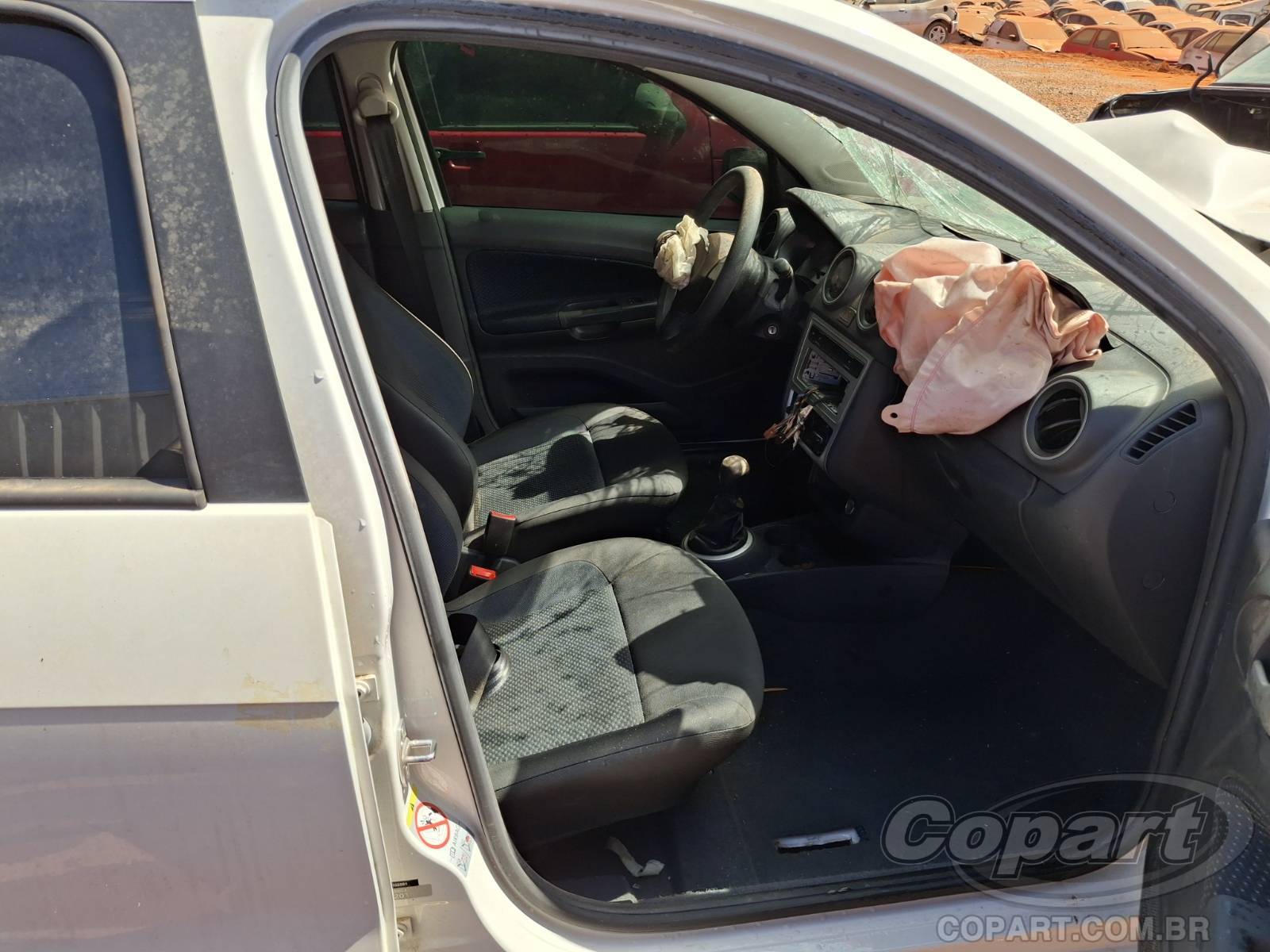 2015 VOLKSWAGEN GOL — leilão em Goiânia (Polo Industrial)/GO (foto 5)
