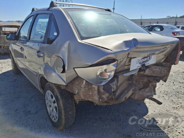 2009 FORD FIESTA SEDAN 