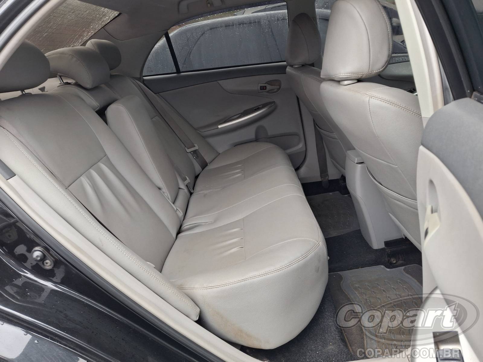 2009 TOYOTA COROLLA — foto 6 de 12