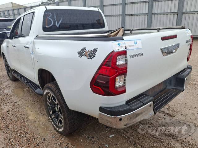 2023 TOYOTA HILUX CD 