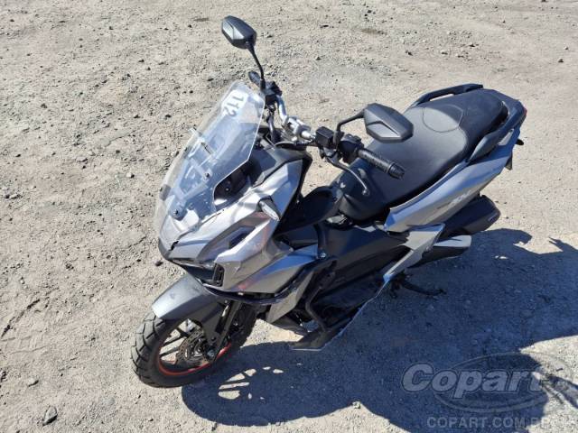 2025 HONDA ADV 