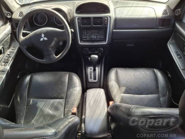 2011 MITSUBISHI PAJERO TR4 