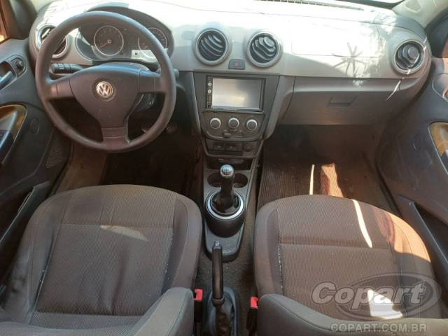 2011 VOLKSWAGEN VOYAGE 