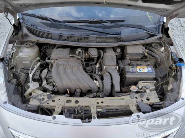2017 NISSAN VERSA 