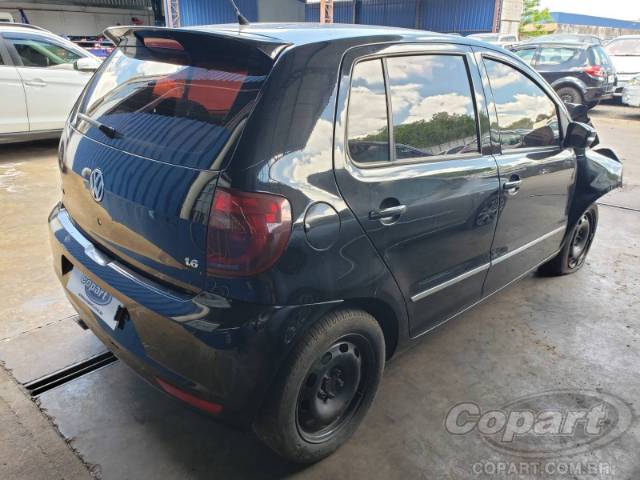 2011 VOLKSWAGEN FOX 