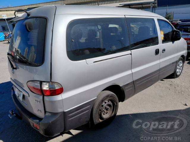 2004 HYUNDAI H-1 