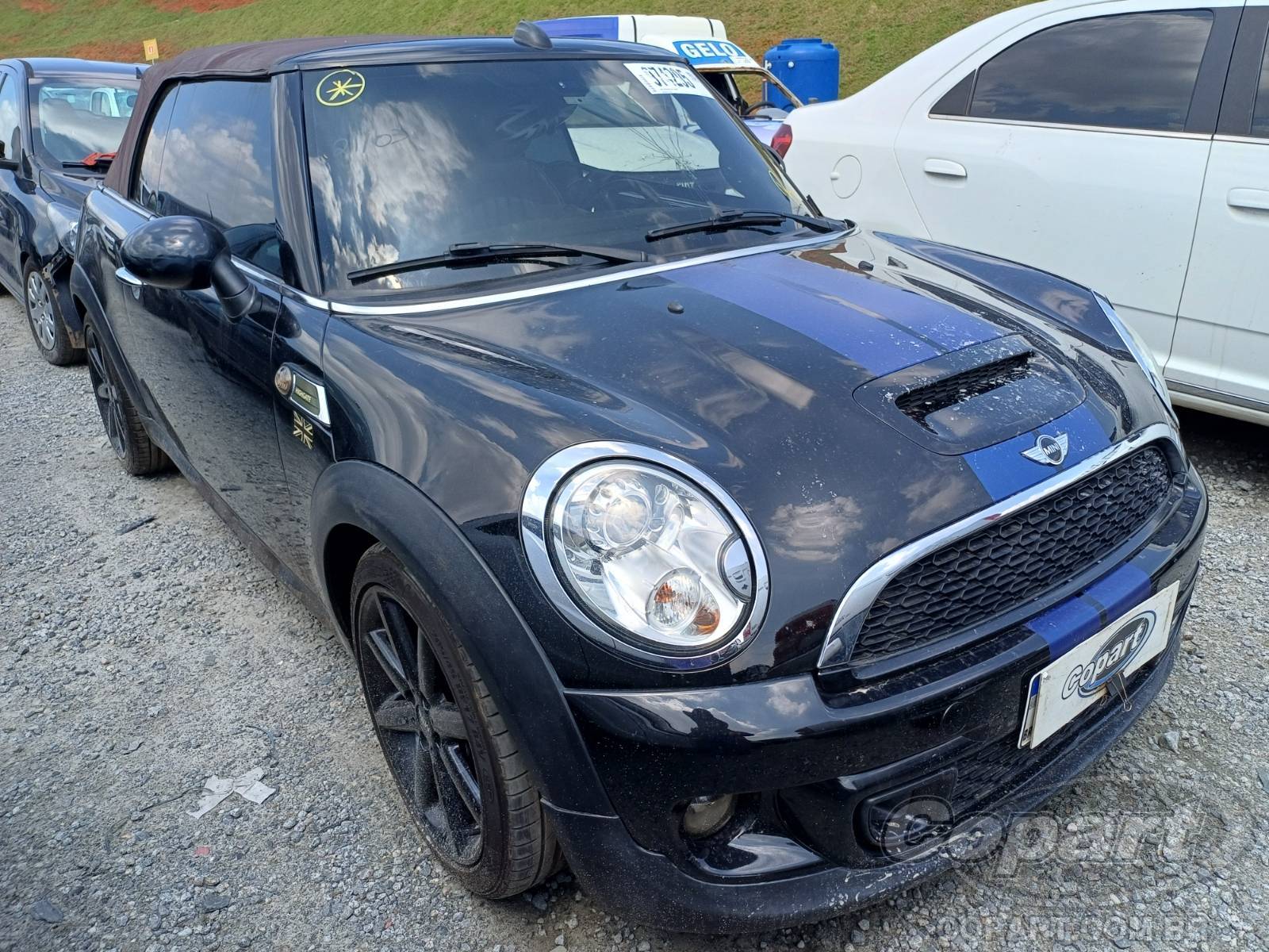 Veículo MINI Cooper Mini Cooper Cabrio S 1.6 16V Turbo 2014 Colisão Média Monta 2014 em leilão