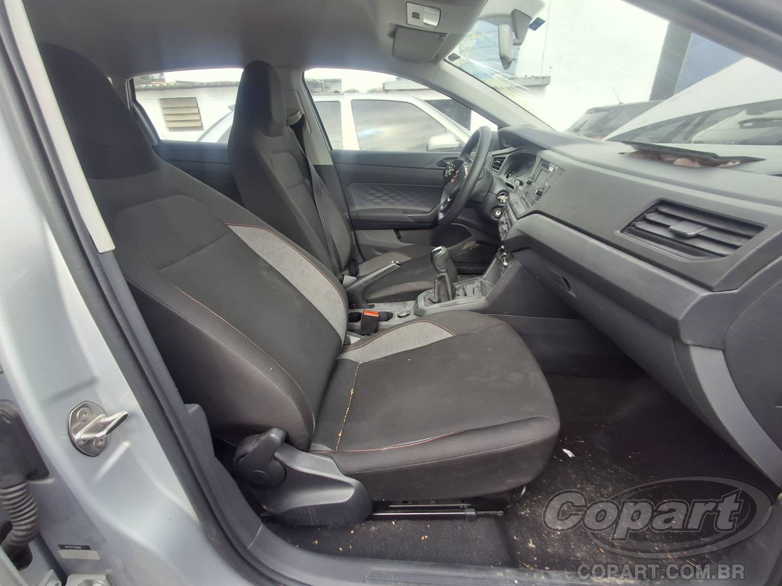 2024 VOLKSWAGEN POLO — foto 5 de 10