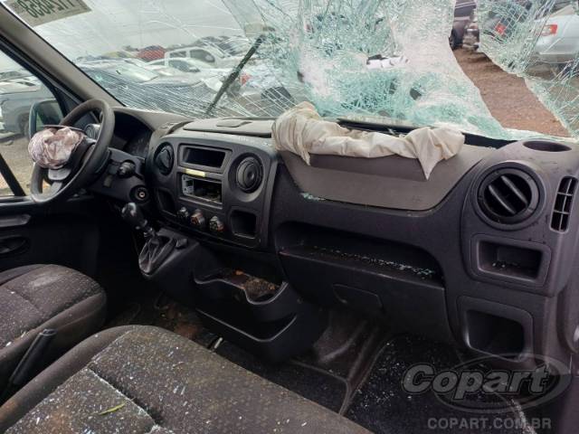 2017 RENAULT MASTER FURGAO 