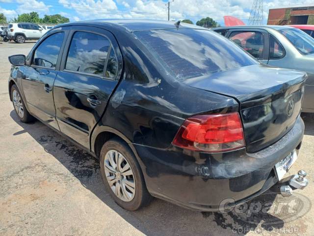 2011 VOLKSWAGEN VOYAGE 