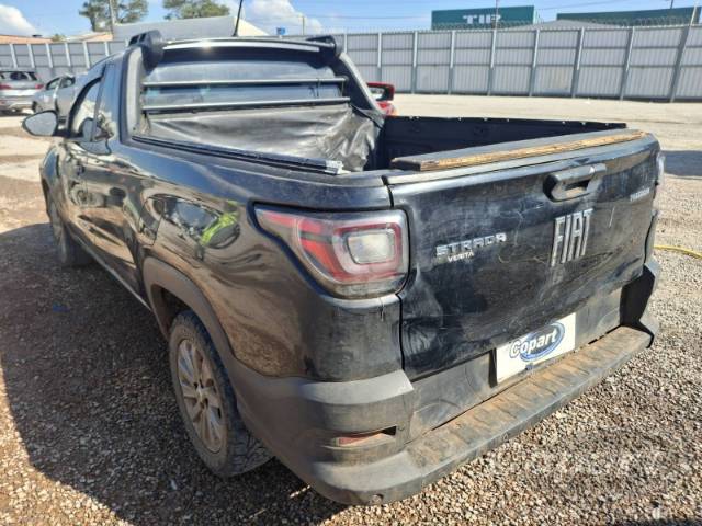 2022 FIAT STRADA 