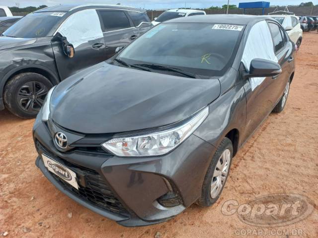 2024 TOYOTA YARIS SEDA 