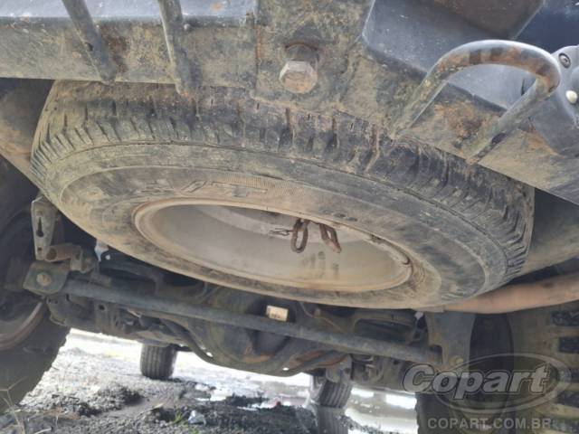 2001 MITSUBISHI PAJERO SPORT 