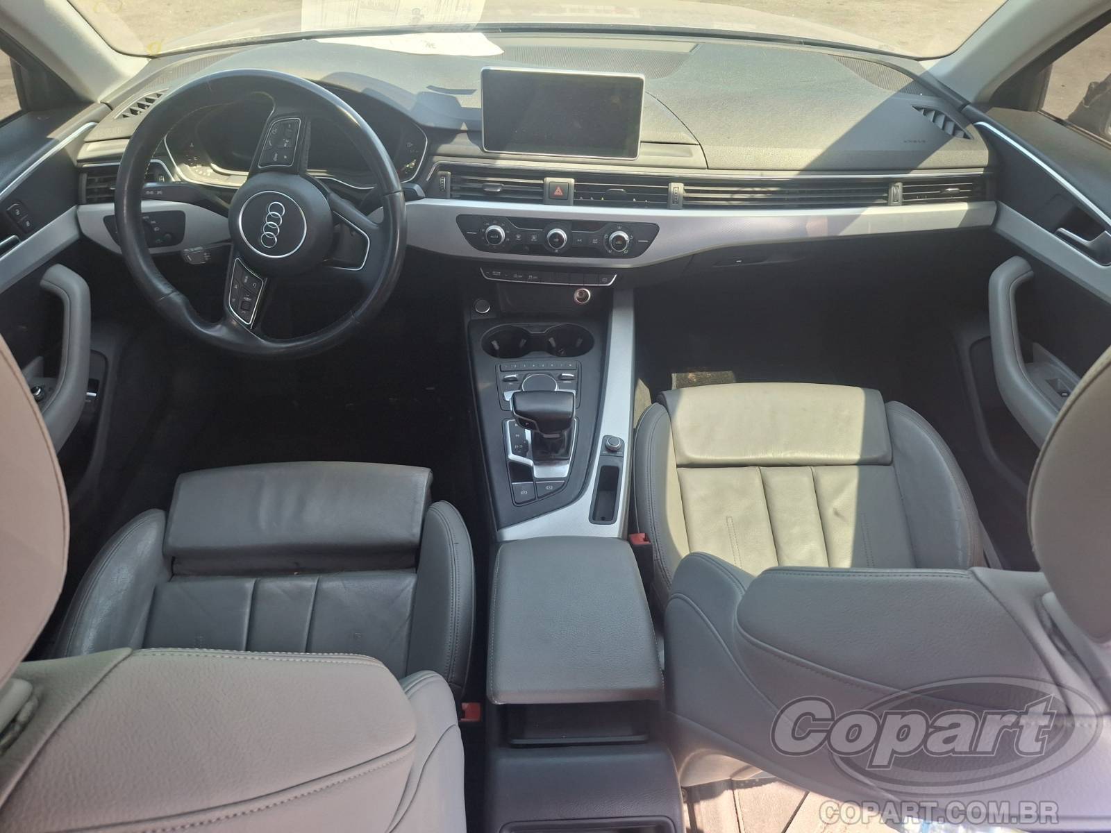 2016 AUDI A4 — foto 9 de 10