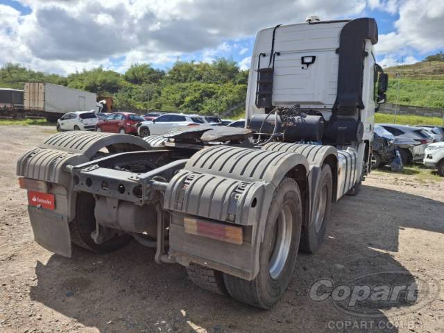 2017 MERCEDES BENZ ACTROS 