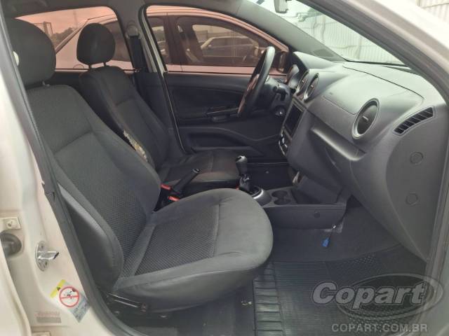 2015 VOLKSWAGEN GOL 