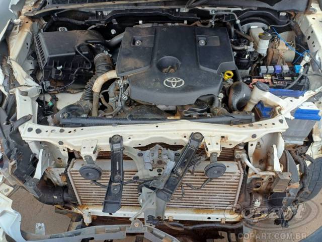 2023 TOYOTA HILUX CD 