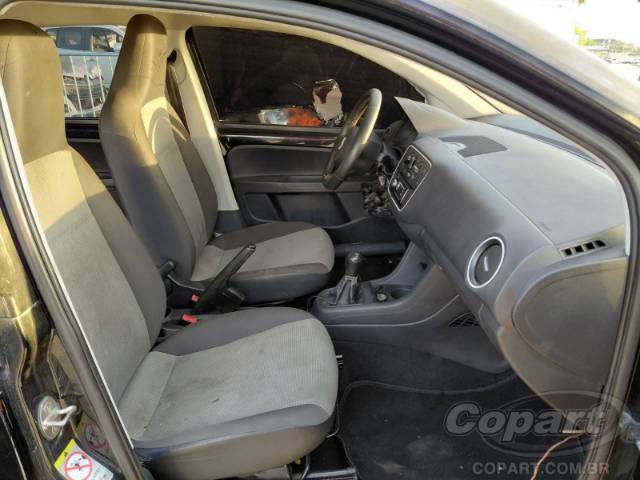 2015 VOLKSWAGEN UP 