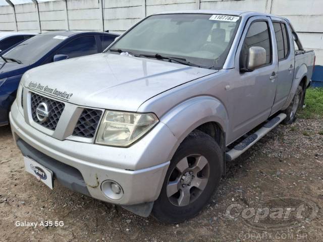 2011 NISSAN FRONTIER CD 
