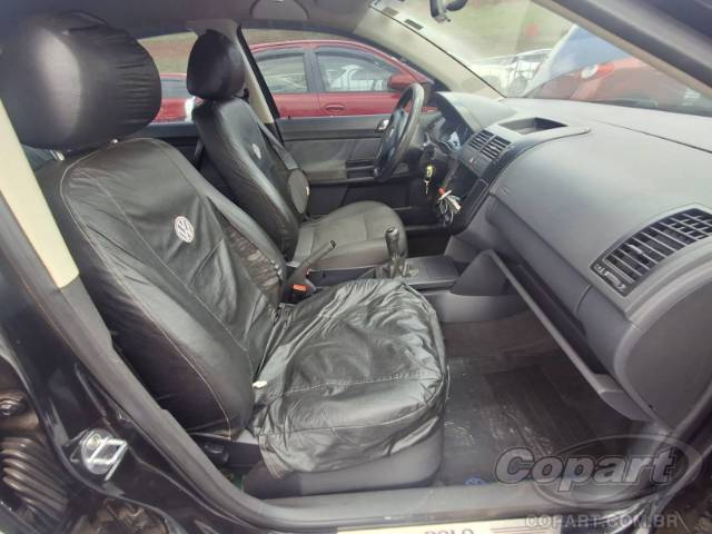 2009 VOLKSWAGEN POLO SEDAN 