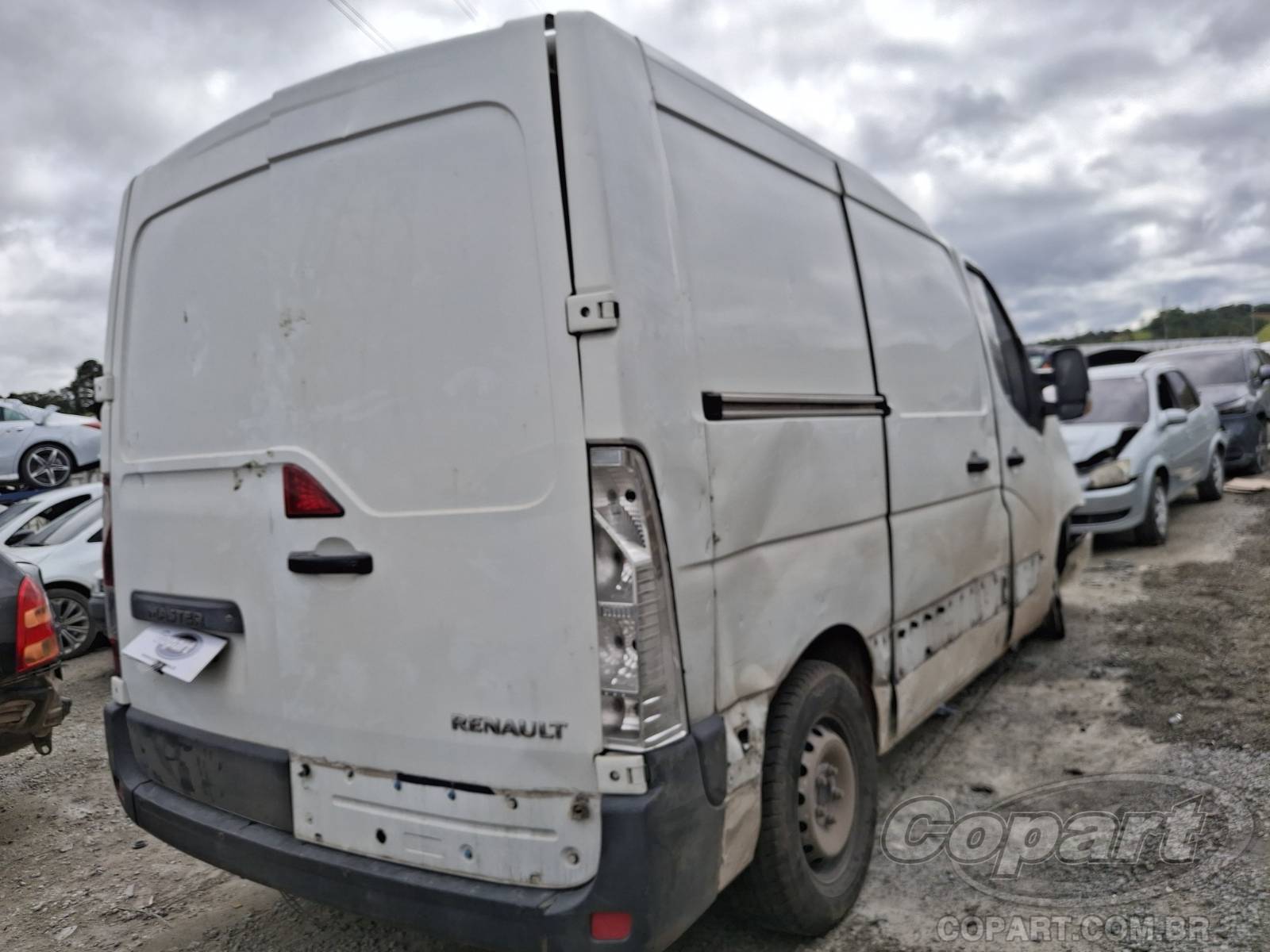 2022 RENAULT MASTER FURGAO — leilão em Itaquaquecetuba/SP (foto 4)