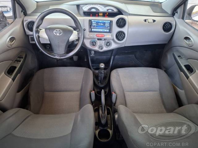 2013 TOYOTA ETIOS SEDA 