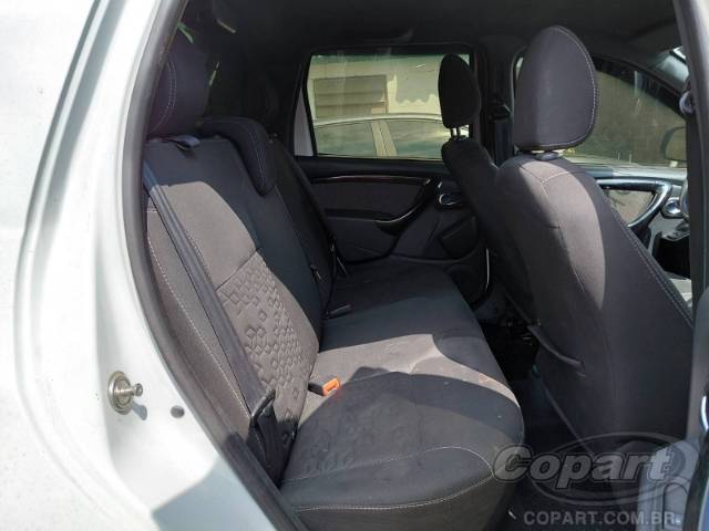 2021 RENAULT DUSTER OROCH 