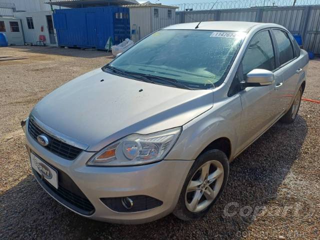 2009 FORD FOCUS SEDAN 