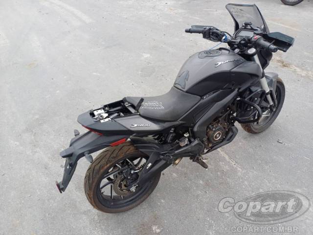 2025 BAJAJ DOMINAR 