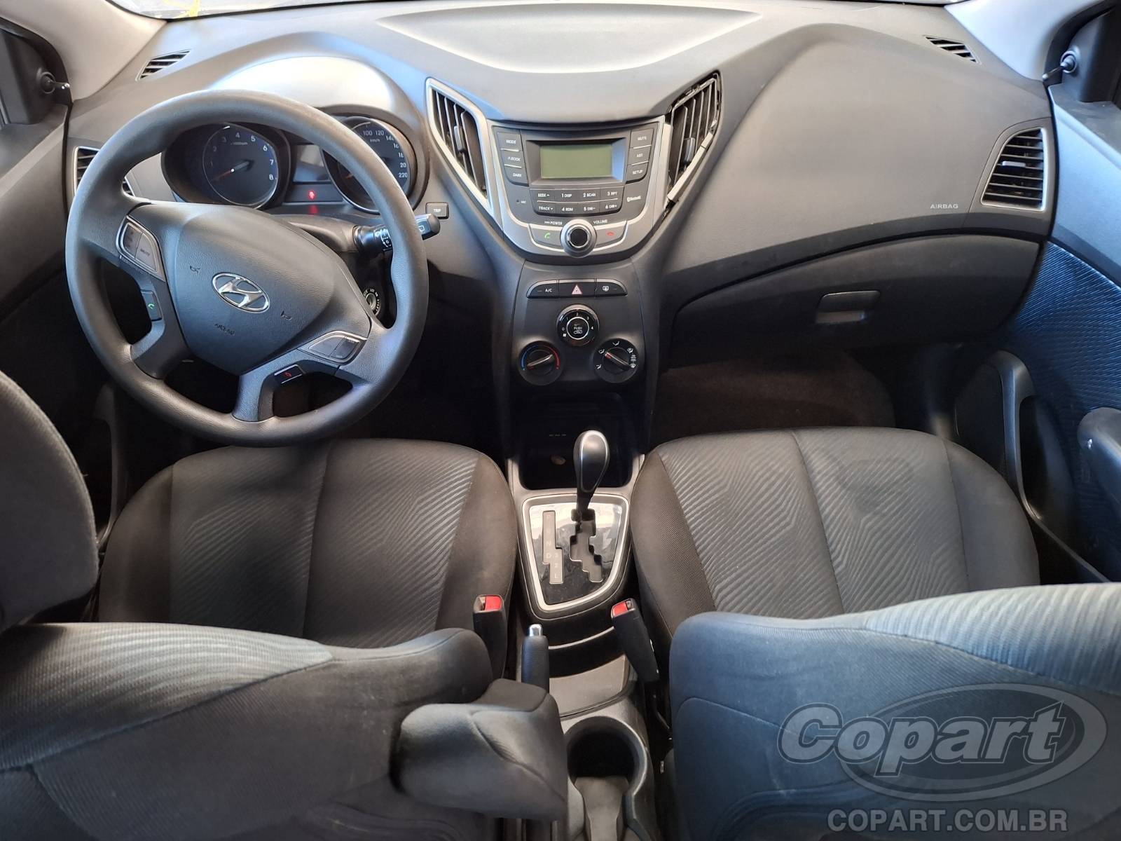 Foto 9 de 10: 2015 HYUNDAI HB20