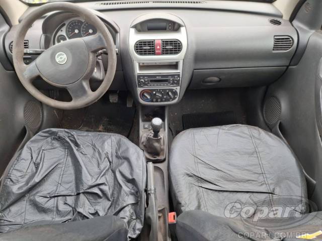 2011 CHEVROLET CORSA SEDAN 