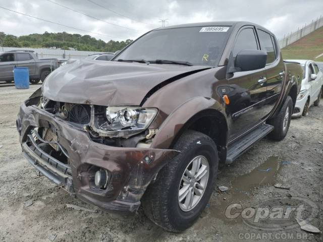 2015 MITSUBISHI L200 TRITON 