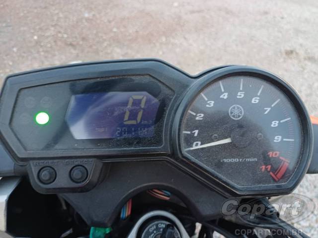 2011 YAMAHA FAZER 