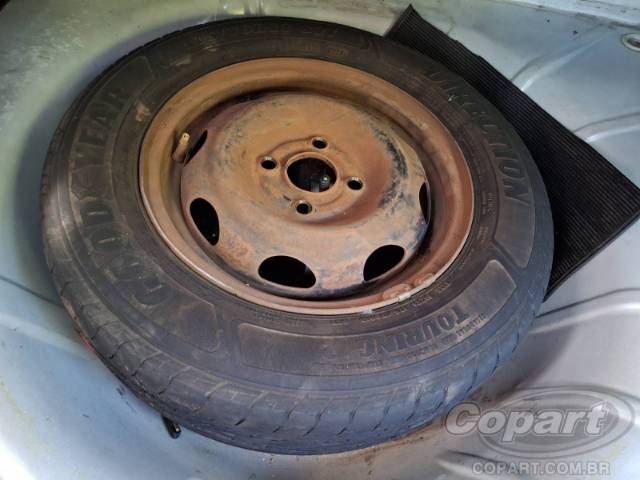 2010 CHEVROLET CLASSIC 