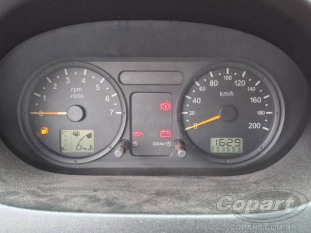 2004 FORD FIESTA 