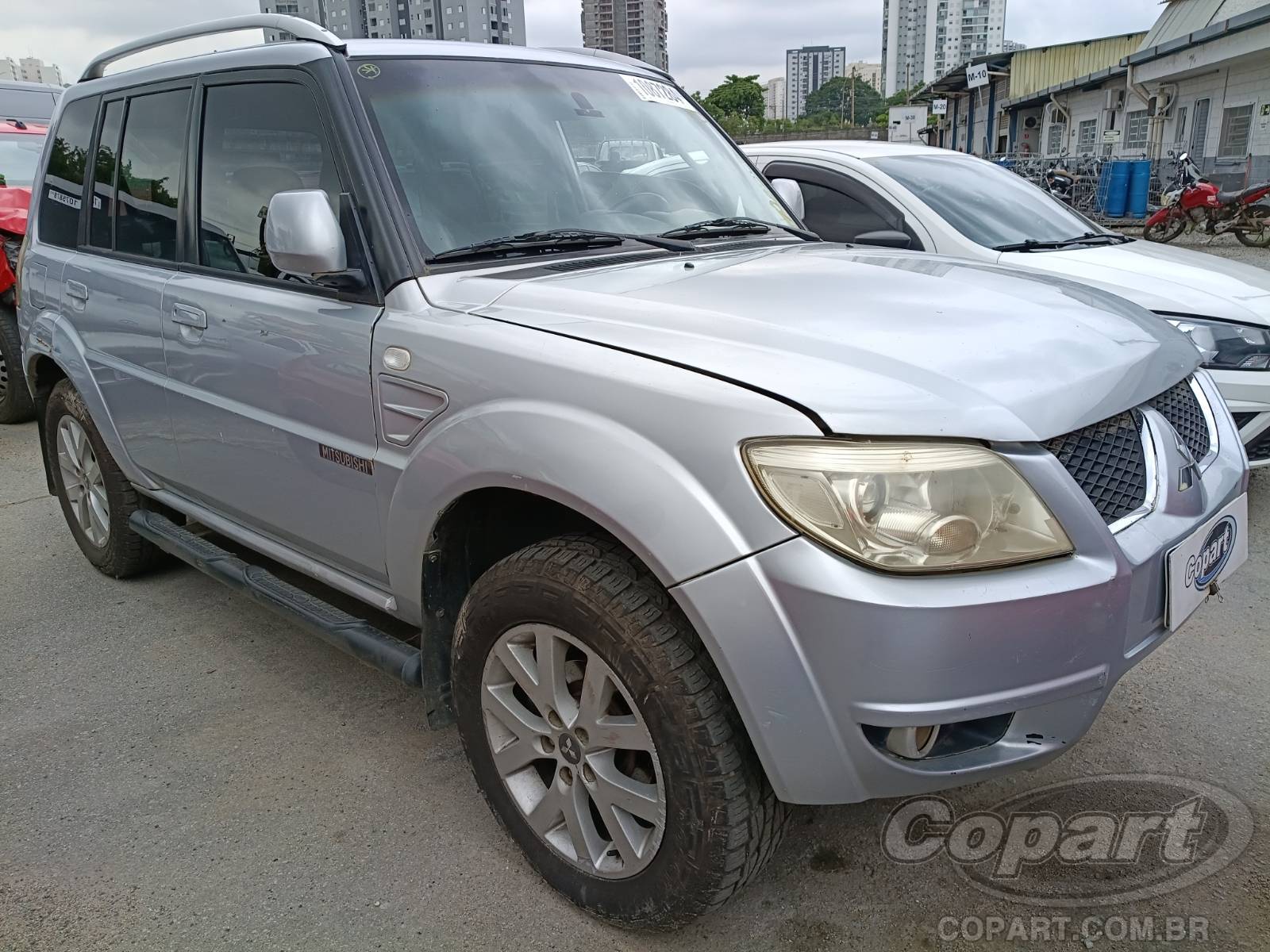 Veículo Mitsubishi Pajero Mitsubishi Pajero TR4 Flex 2.0 16V 2011 2011 em leilão