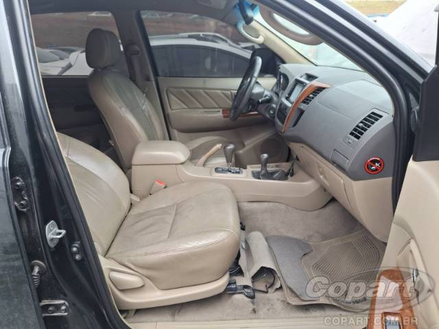 2009 TOYOTA HILUX SW4 